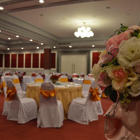 Raya Grand Hotel Nakhonratchasima Εξωτερικό φωτογραφία