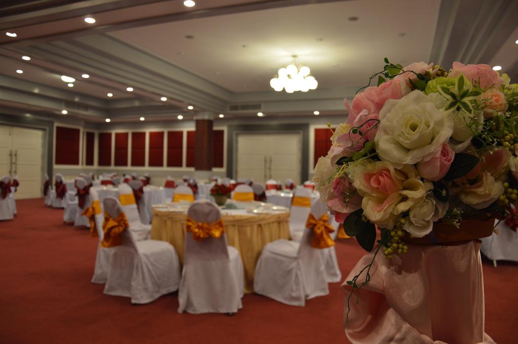 Raya Grand Hotel Nakhonratchasima Εξωτερικό φωτογραφία