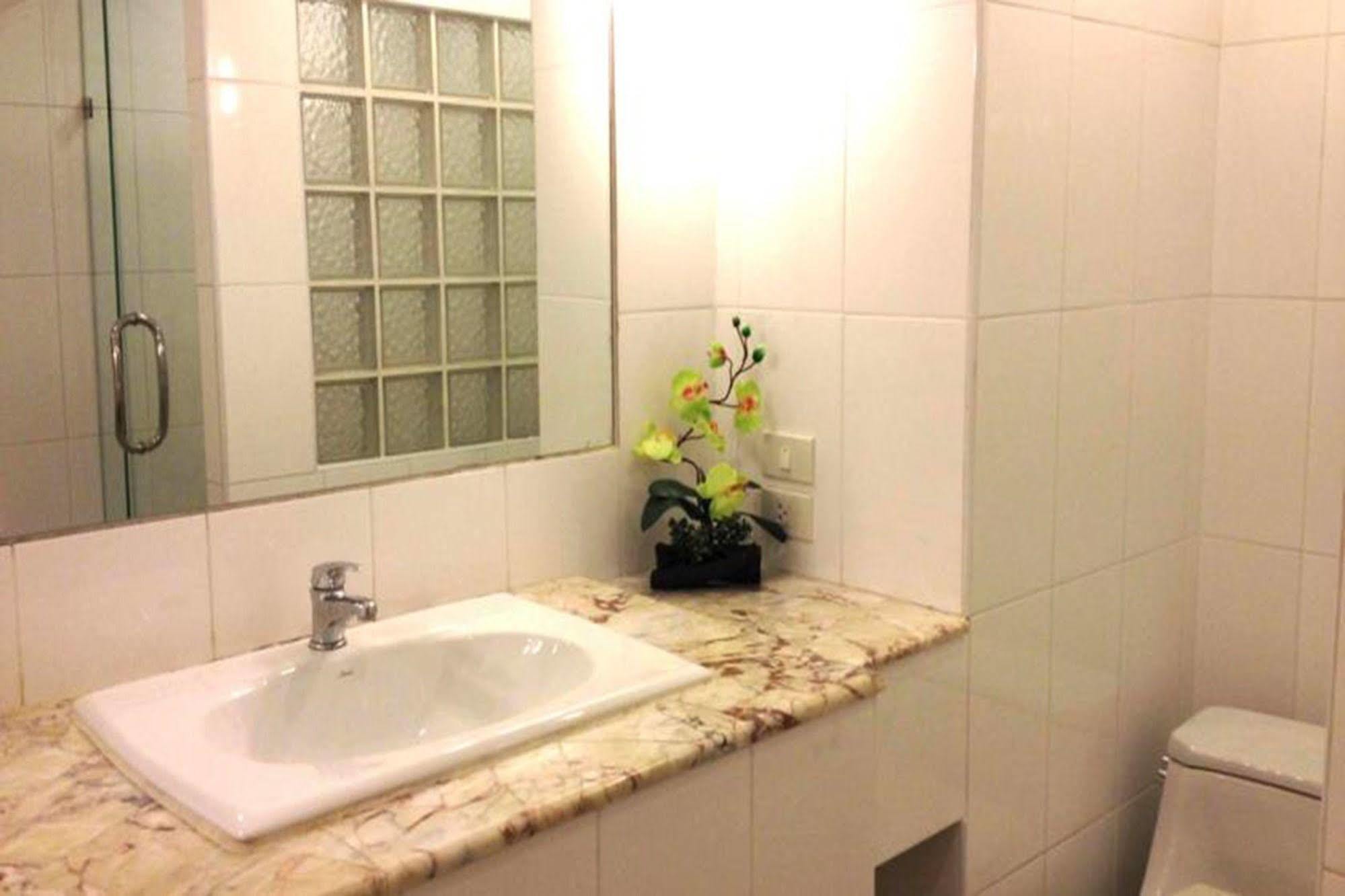 Raya Grand Hotel Nakhonratchasima Εξωτερικό φωτογραφία