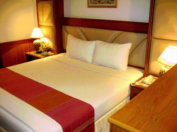 Raya Grand Hotel Nakhonratchasima Δωμάτιο φωτογραφία